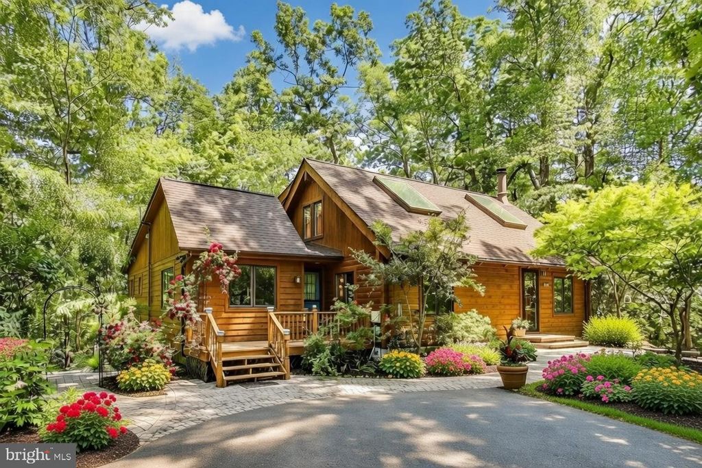 2977 SOUTHAVEN DR, Annapolis, MD 21401