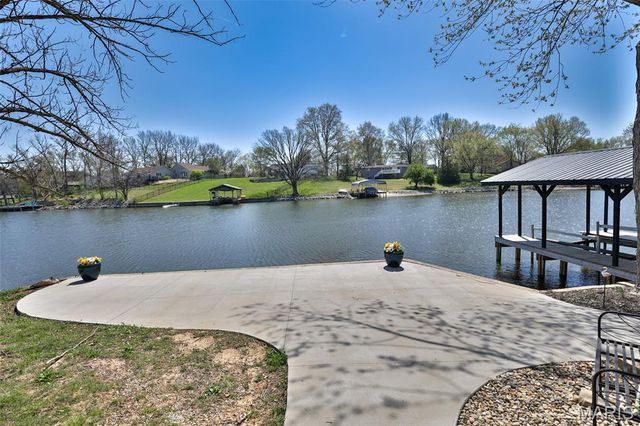 111 Elm Drive, Edwardsville, IL 62025