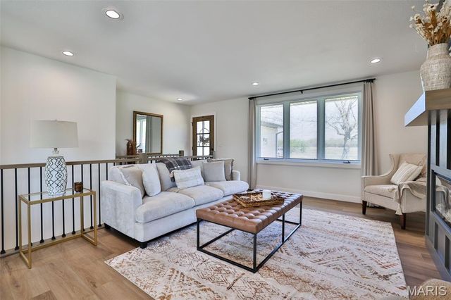 111 Elm Drive, Edwardsville, IL 62025