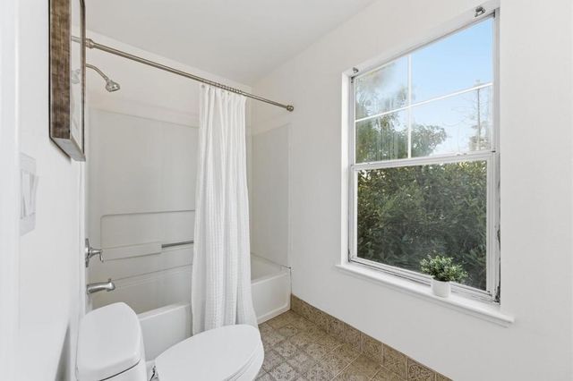 805 N San Antonio Road, Los Altos, CA 94022