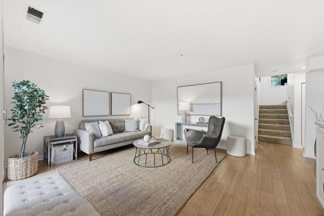 805 N San Antonio Road, Los Altos, CA 94022