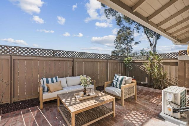 4304 Caminito Del Zafiro, San Diego, CA 92121