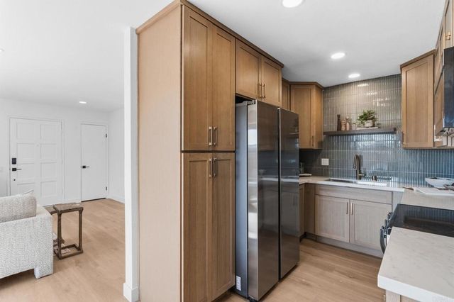 4304 Caminito Del Zafiro, San Diego, CA 92121