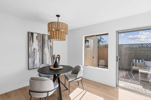 4304 Caminito Del Zafiro, San Diego, CA 92121