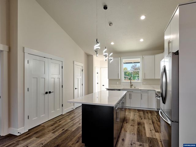 1050 2nd St, Gervais, OR 97026