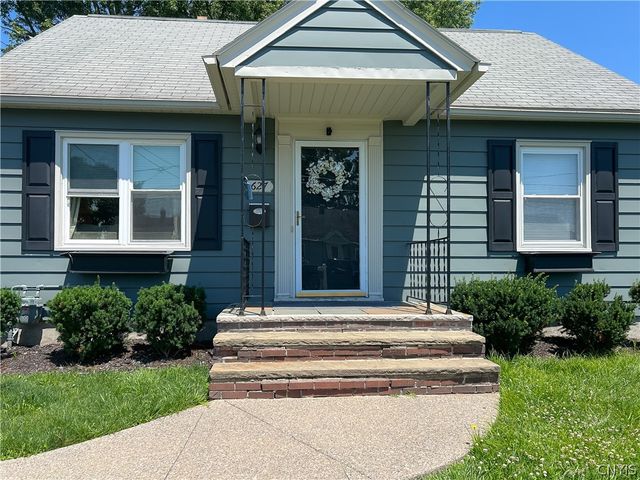627 Delmar Place, Salina, NY 13208
