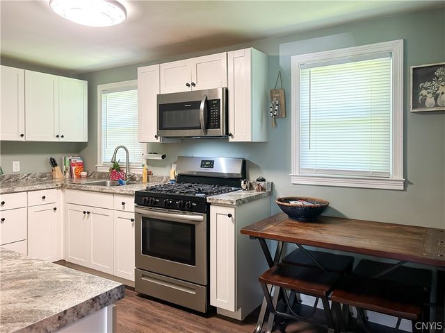 627 Delmar Place, Salina, NY 13208
