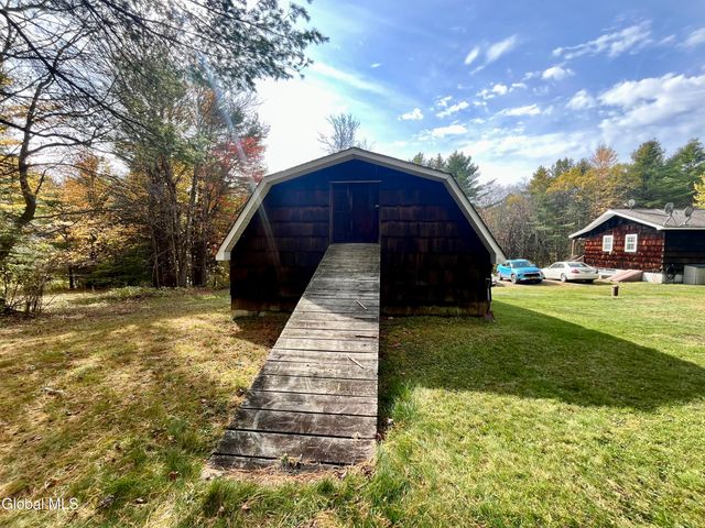 1064 Titus Lake Road, Harpersfield, NY 13786