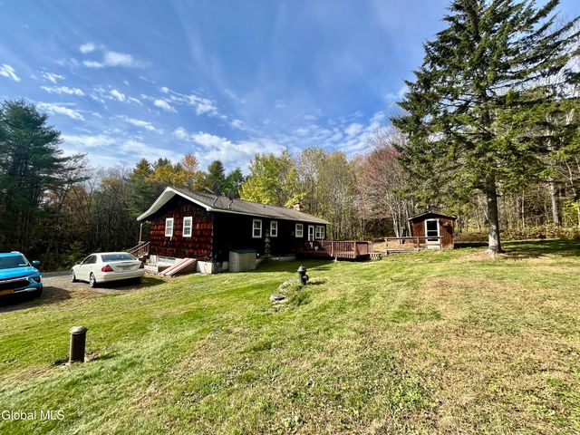 1064 Titus Lake Road, Harpersfield, NY 13786