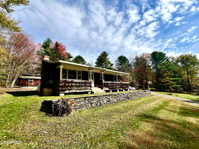 1064 Titus Lake Road, Harpersfield, NY 13786