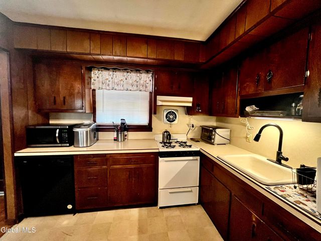 1064 Titus Lake Road, Harpersfield, NY 13786