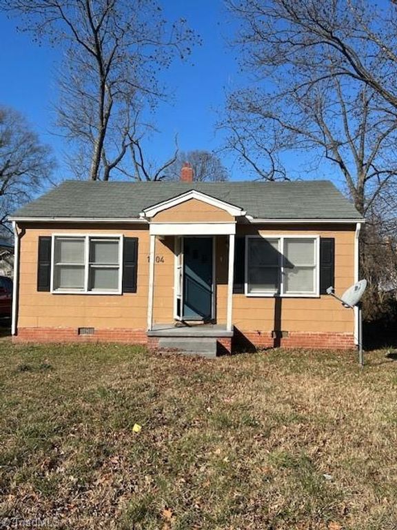 1004 Adams Street, High Point, NC 27262