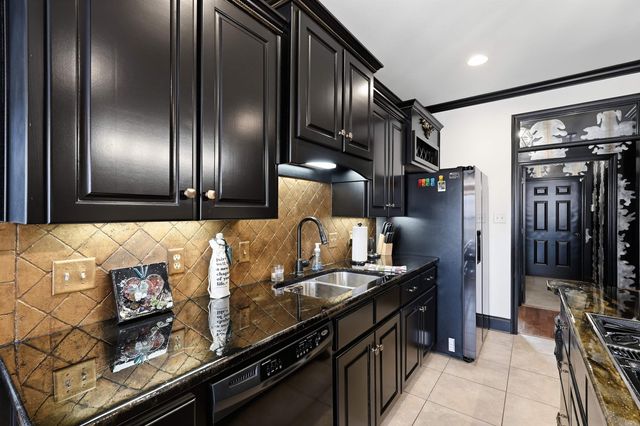 5 Wood Thrush Point, Little Rock, AR 72211