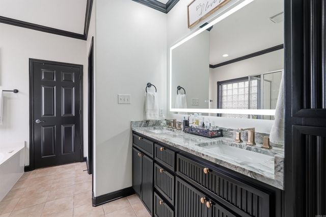 5 Wood Thrush Point, Little Rock, AR 72211