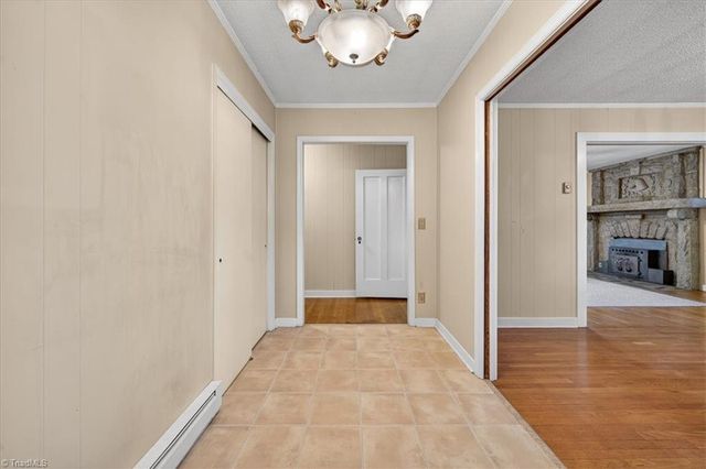 855 Lee Street, Asheboro, NC 27203