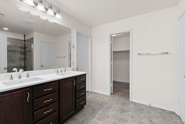 129 Sandy Shoal, Boerne, TX 78006