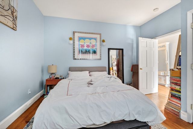 760-762 E 5th St 1, Boston, MA 02127