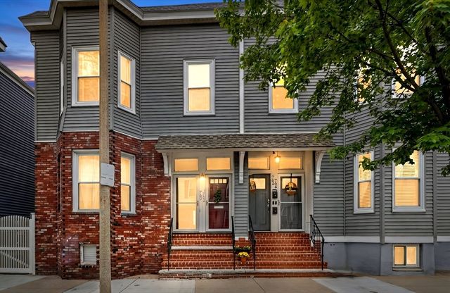 760-762 E 5th St 1, Boston, MA 02127