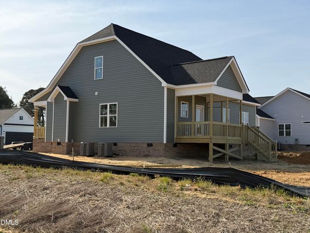 135 Bryant Farm Drive 6, Selma, NC 27576