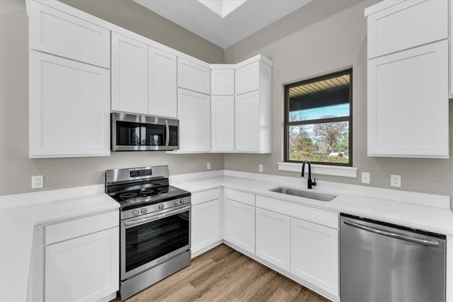 212 Oneal Lane, Elkins, AR 72727