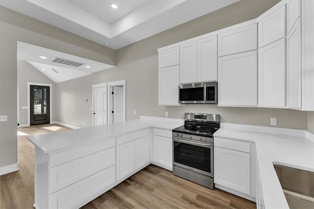 212 Oneal Lane, Elkins, AR 72727