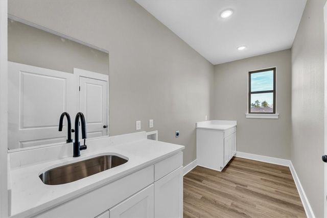 212 Oneal Lane, Elkins, AR 72727