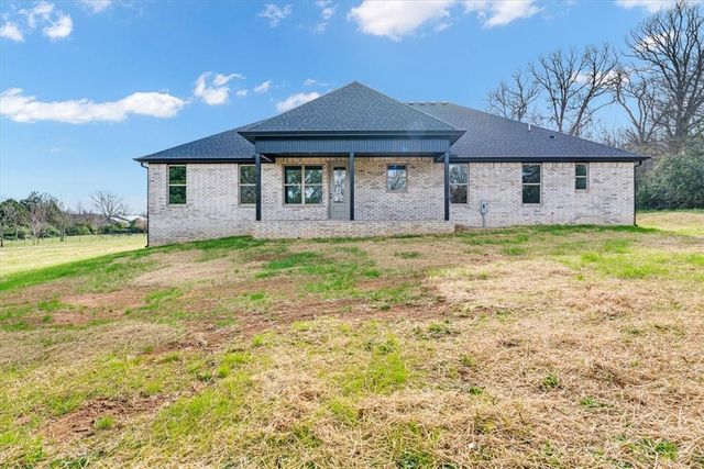 212 Oneal Lane, Elkins, AR 72727