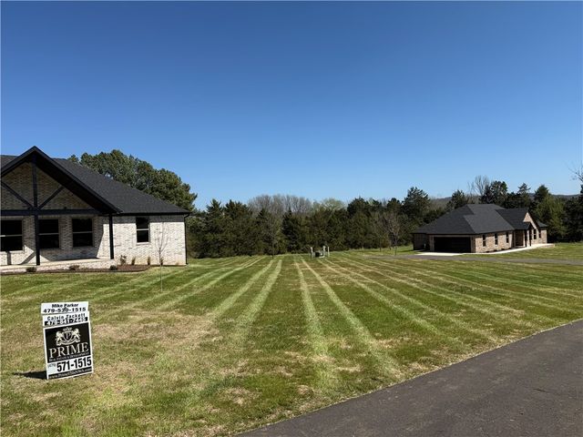 212 Oneal Lane, Elkins, AR 72727