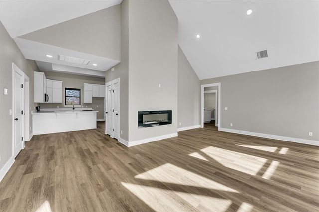 212 Oneal Lane, Elkins, AR 72727