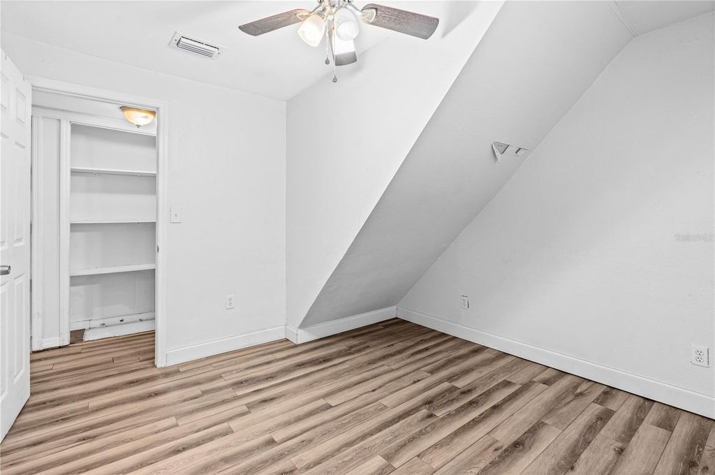 Image 22 of property listing at 814 BENECIA AVENUE, Daytona Beach, FL 32114