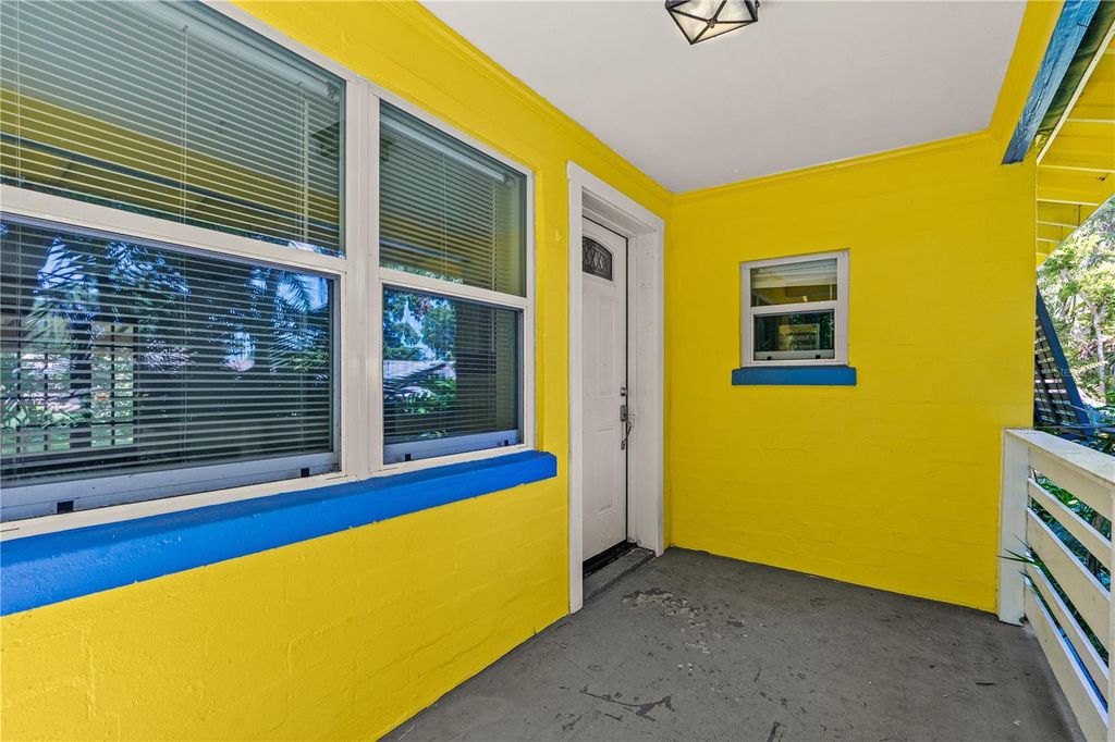 Image 9 of property listing at 814 BENECIA AVENUE, Daytona Beach, FL 32114