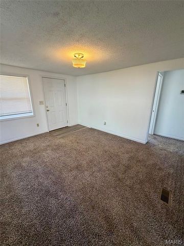 115 S Elm Street, Rolla, MO 65401