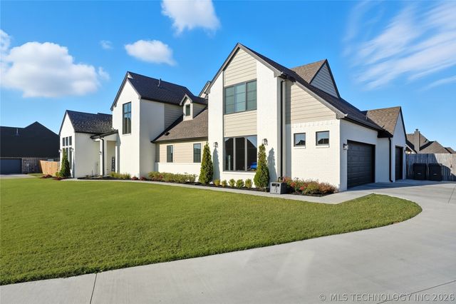 17816 S 47th East Avenue, Bixby, OK 74008