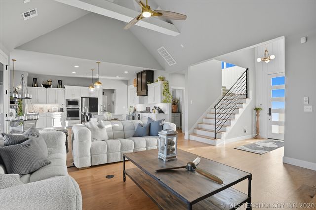 17816 S 47th East Avenue, Bixby, OK 74008