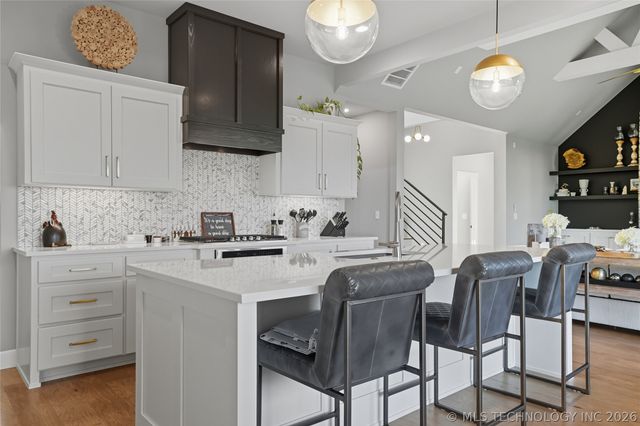 17816 S 47th East Avenue, Bixby, OK 74008