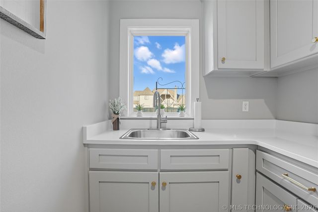 17816 S 47th East Avenue, Bixby, OK 74008