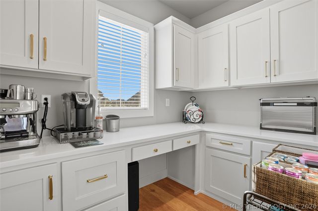 17816 S 47th East Avenue, Bixby, OK 74008