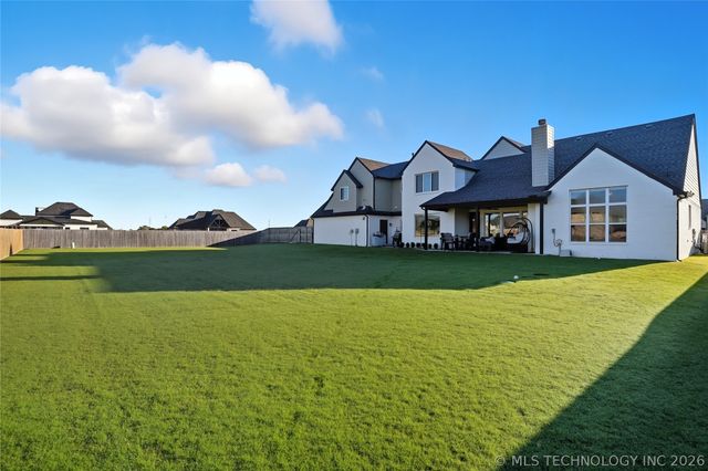 17816 S 47th East Avenue, Bixby, OK 74008