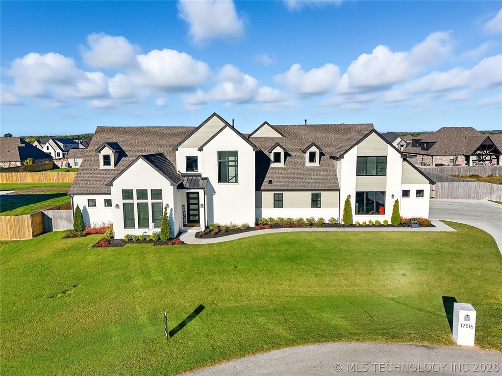 17816 S 47th East Avenue, Bixby, OK 74008