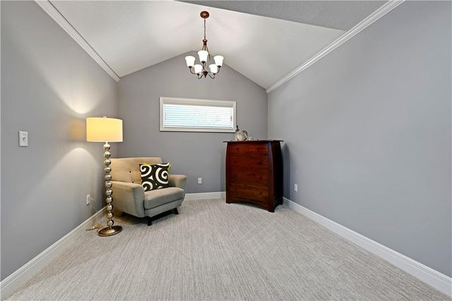 11562 S CARBONDALE Street, Olathe, KS 66061