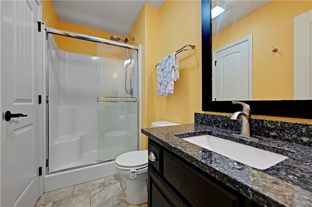 11562 S CARBONDALE Street, Olathe, KS 66061