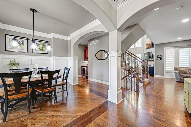 11562 S CARBONDALE Street, Olathe, KS 66061