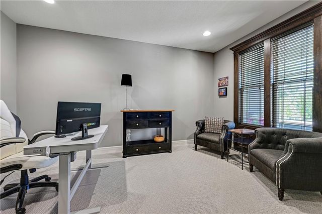 11562 S CARBONDALE Street, Olathe, KS 66061