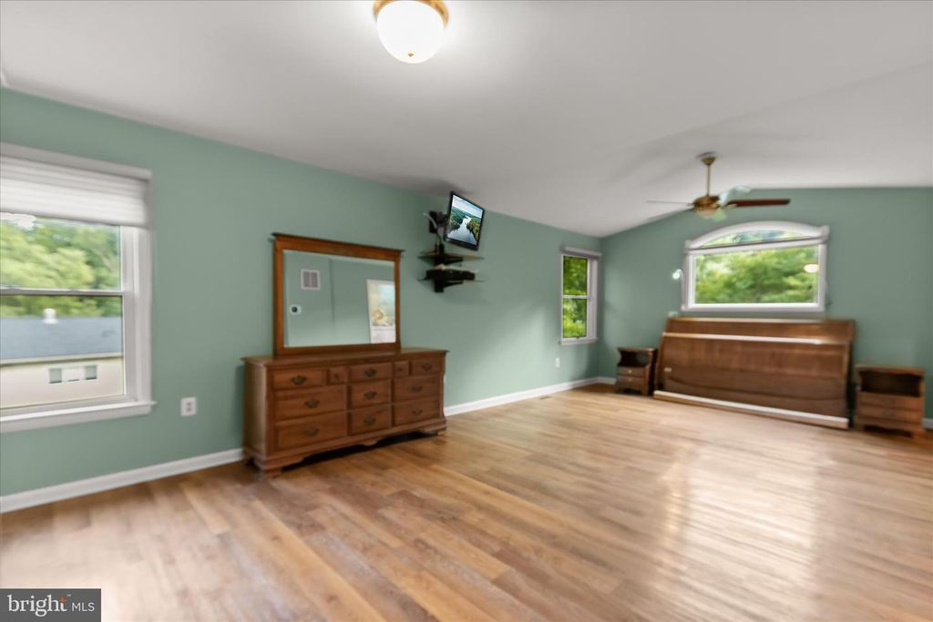 Image 22 of property listing at 6609 MCCAHILL TER, Laurel, MD 20707