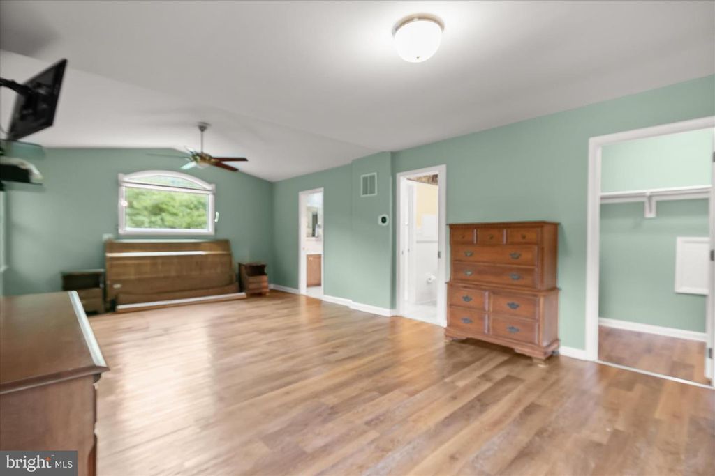 Image 23 of property listing at 6609 MCCAHILL TER, Laurel, MD 20707