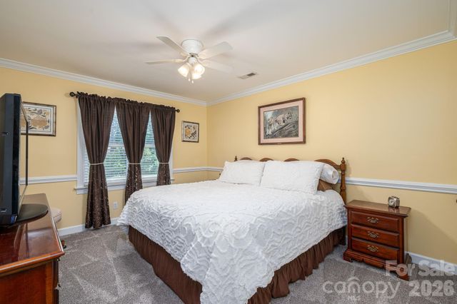 3740 Sand Wedge Drive, Gastonia, NC 28056
