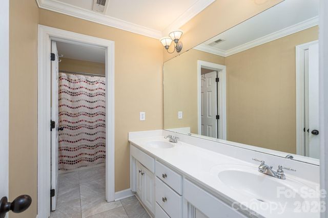 3740 Sand Wedge Drive, Gastonia, NC 28056