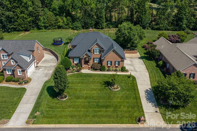 3740 Sand Wedge Drive, Gastonia, NC 28056