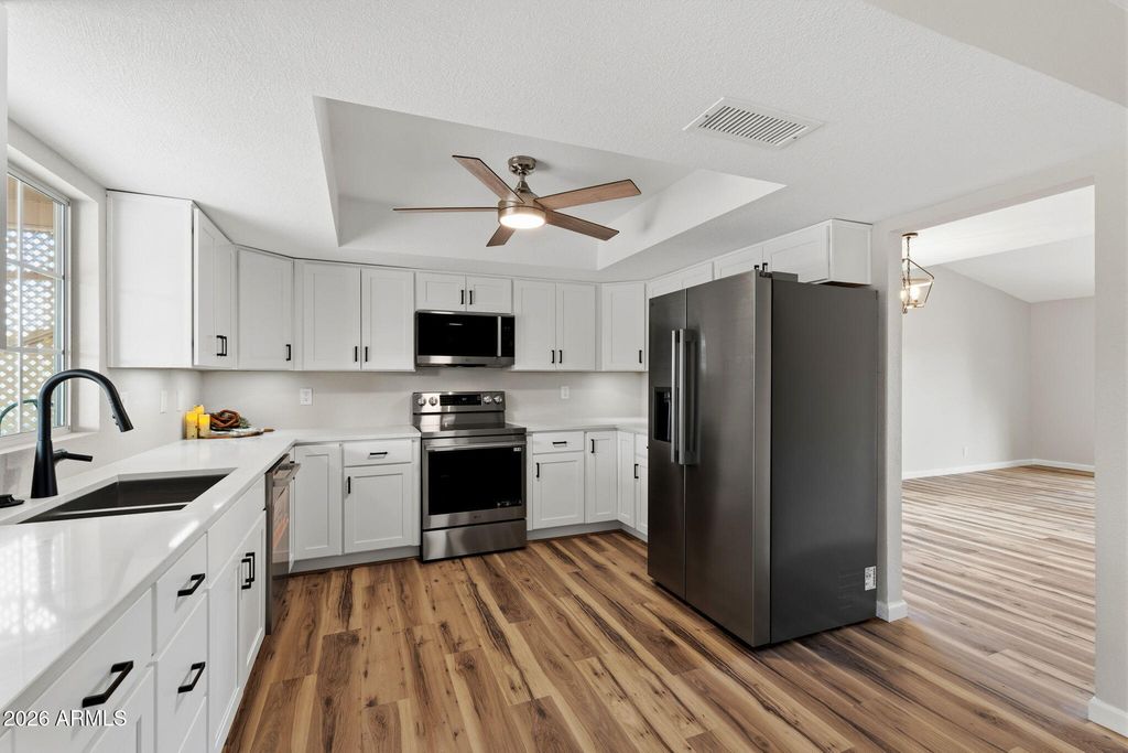 1011 LEISURE WORLD --, Mesa, AZ 85206 — photo 3