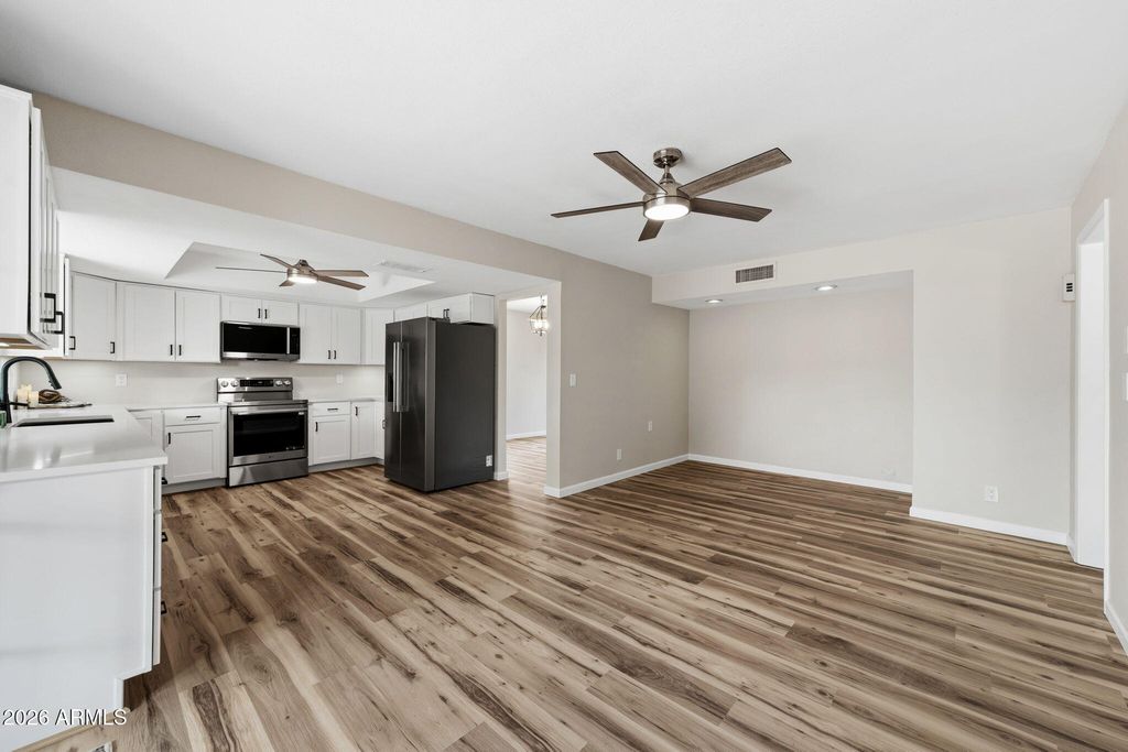 1011 LEISURE WORLD --, Mesa, AZ 85206 — photo 5